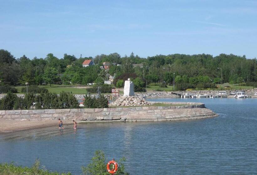 Отель Kalkstrand