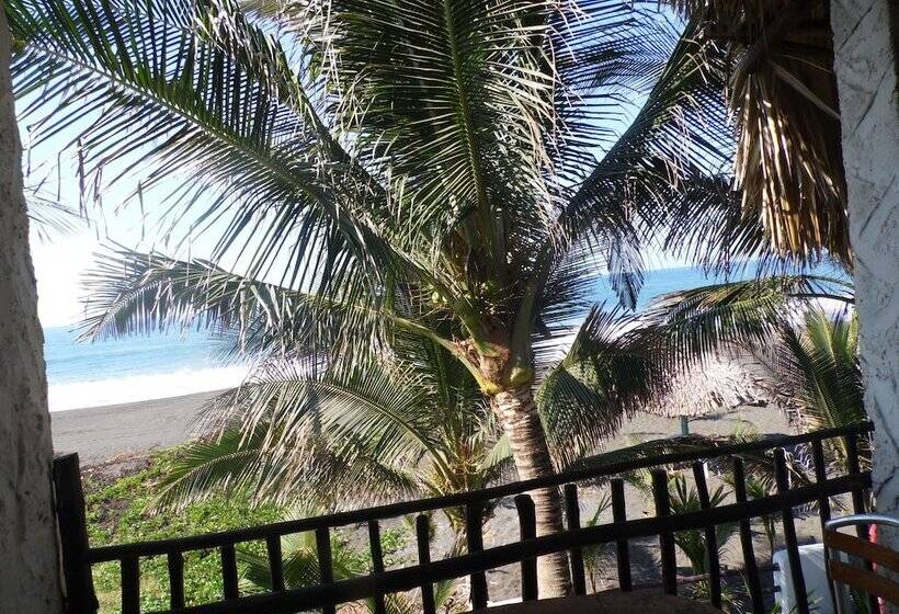 هتل Marbella Eco Lodge