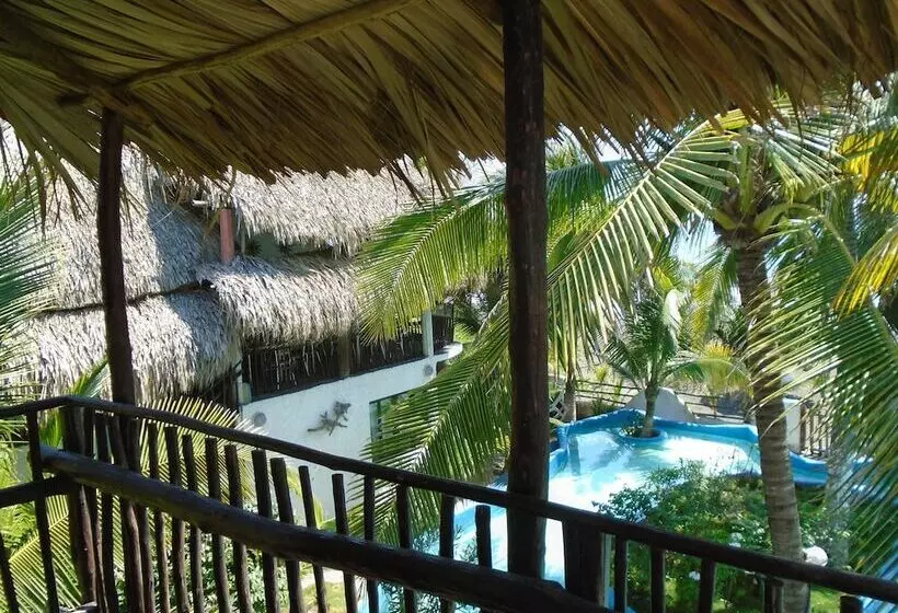 ホテル Marbella Eco Lodge