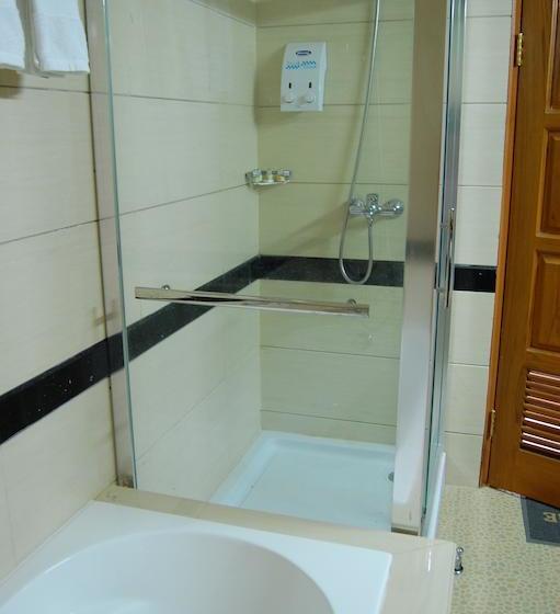 هتل Oattara Thiri