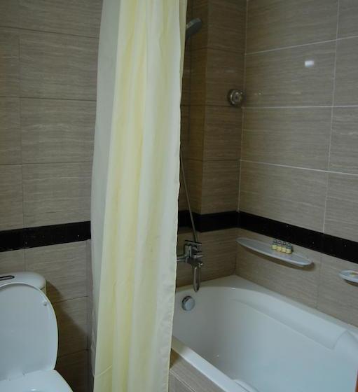 هتل Oattara Thiri