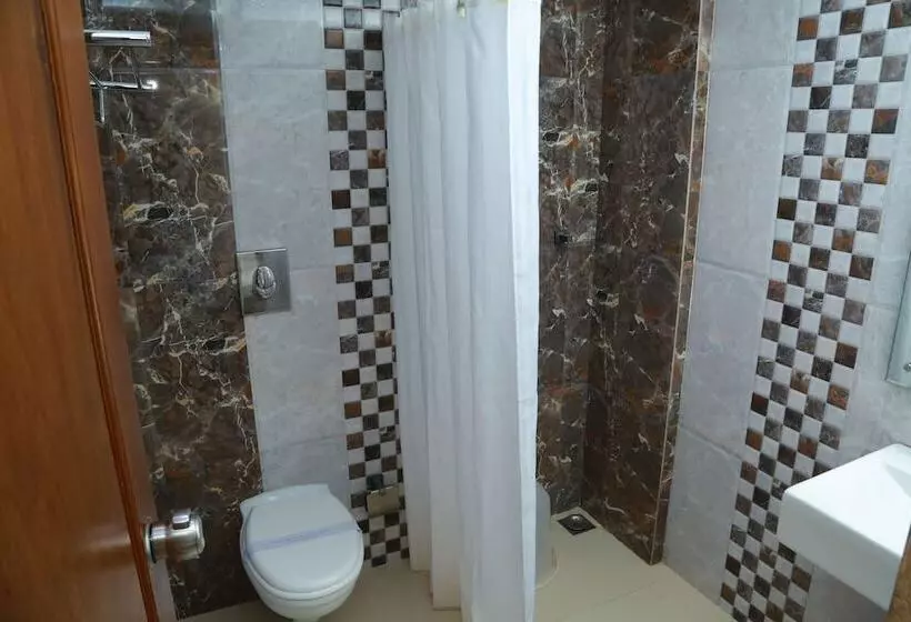 Hotelli Vishnu Inn