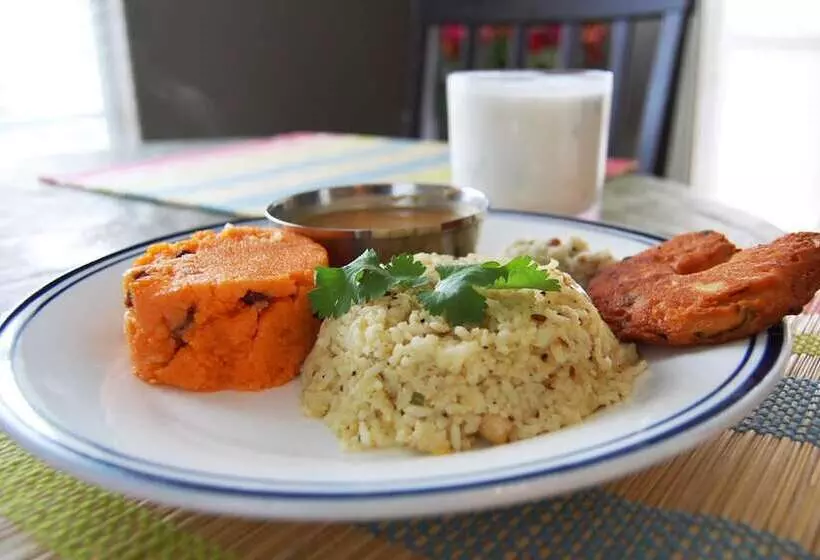Hotelli Vishnu Inn