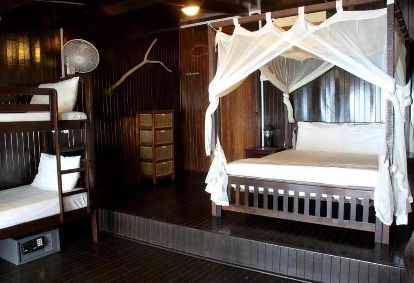 Melina Beach Resort