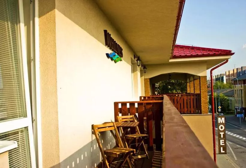 Motel Görföl
