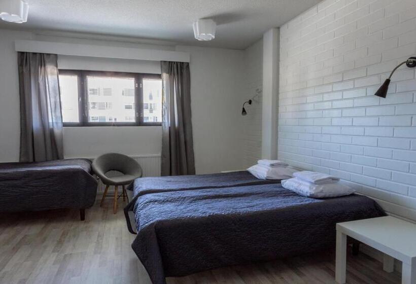 Outdoor Hostel Laajis