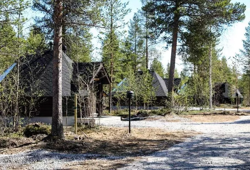 Lomakeskus Aurora Village Ivalo