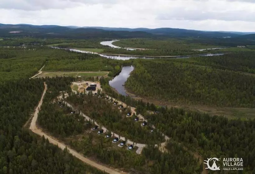 Lomakeskus Aurora Village Ivalo