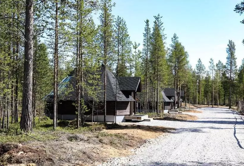 Lomakeskus Aurora Village Ivalo