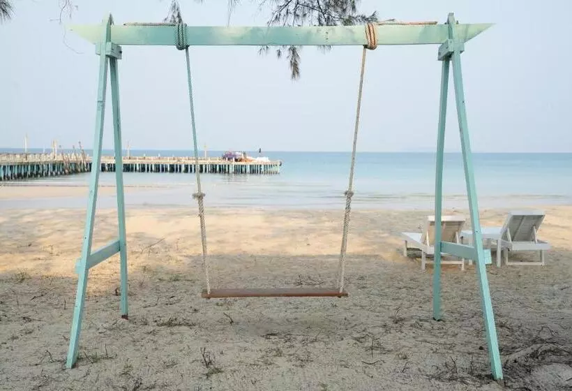 リゾートホテル Sandy Beach Bungalows