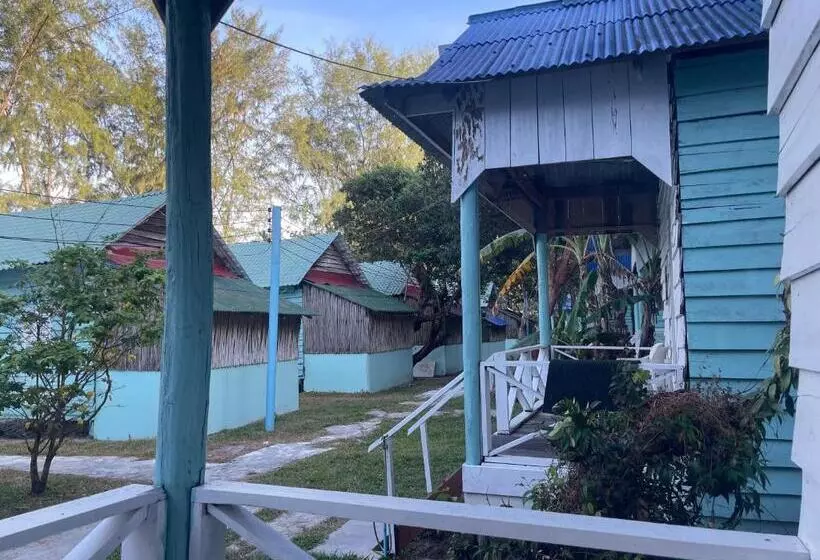 リゾートホテル Sandy Beach Bungalows