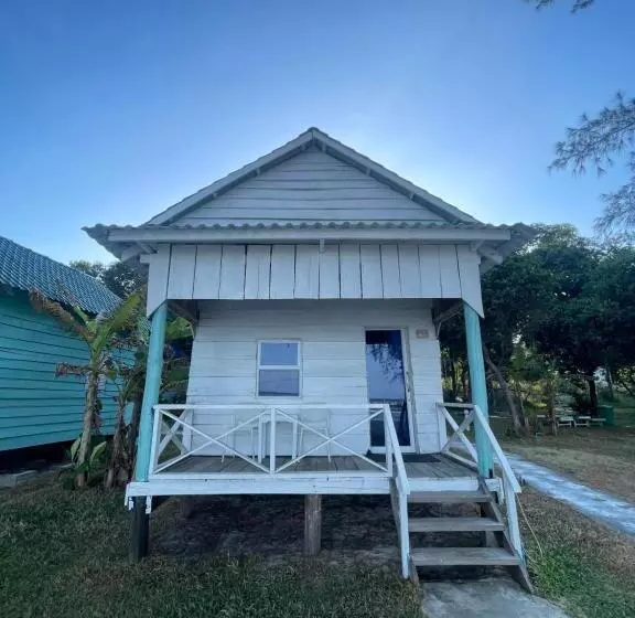 リゾートホテル Sandy Beach Bungalows