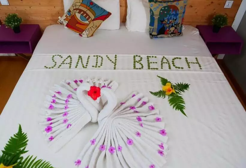 リゾートホテル Sandy Beach Bungalows
