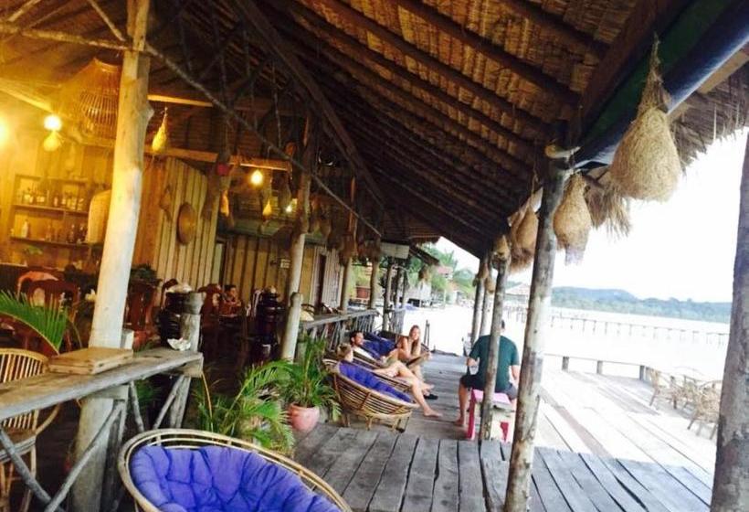 منتجع Sok San New Beach Bungalow
