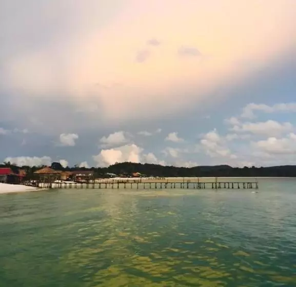リゾートホテル Sok San New Beach Bungalow