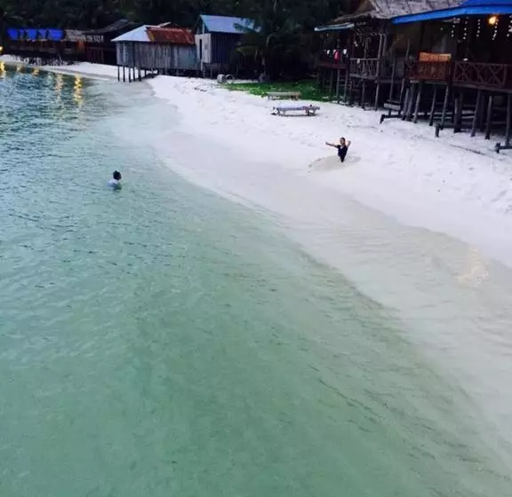 リゾートホテル Sok San New Beach Bungalow