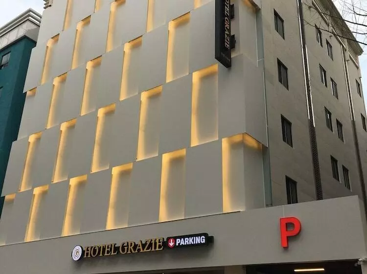 Grazie Hotel Tanhyeon