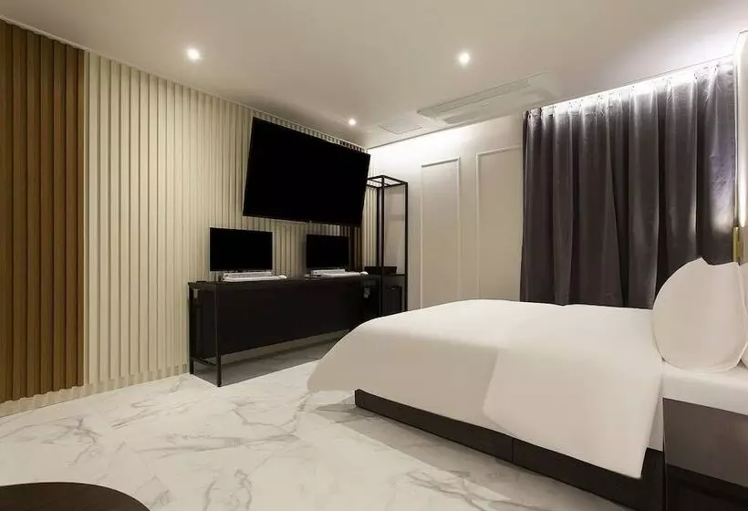 Grazie Hotel Tanhyeon