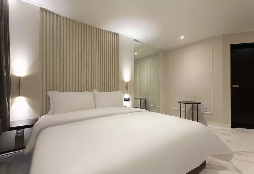 Grazie Hotel Tanhyeon