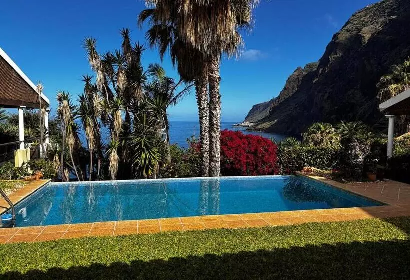 پانسیون Bela Vigia