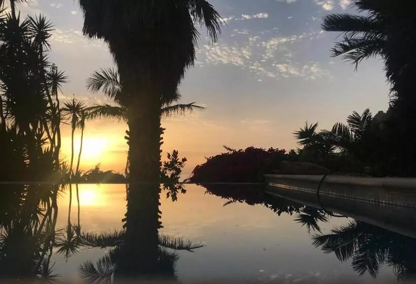 پانسیون Bela Vigia