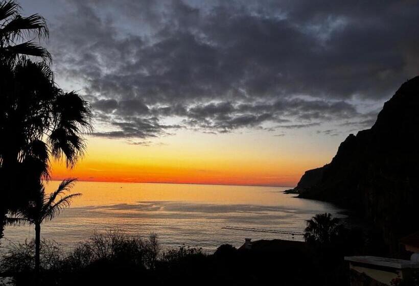 پانسیون Bela Vigia