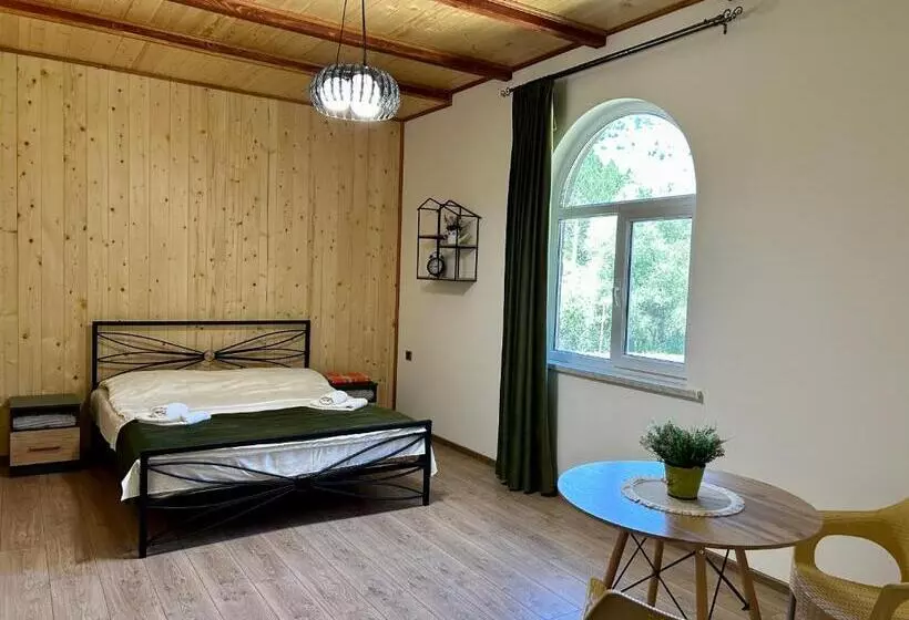 Ttu Jur Resort