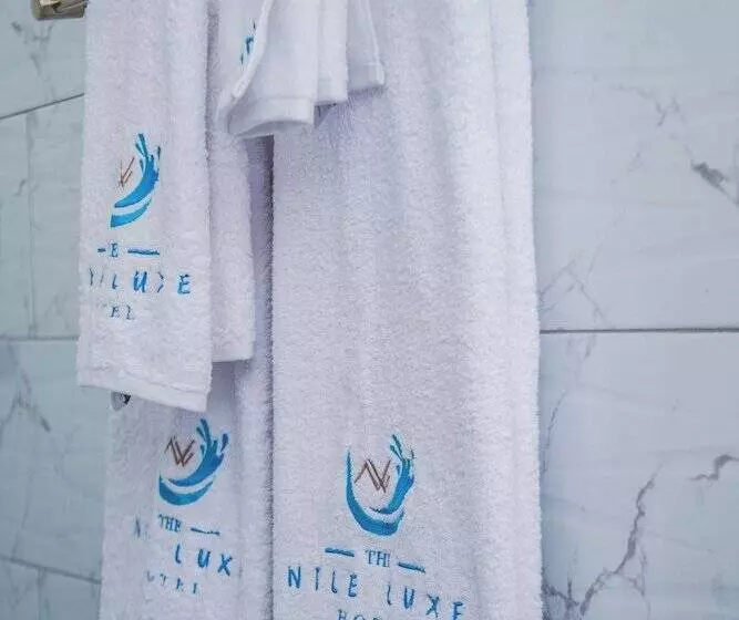 هتل The Nile Luxe