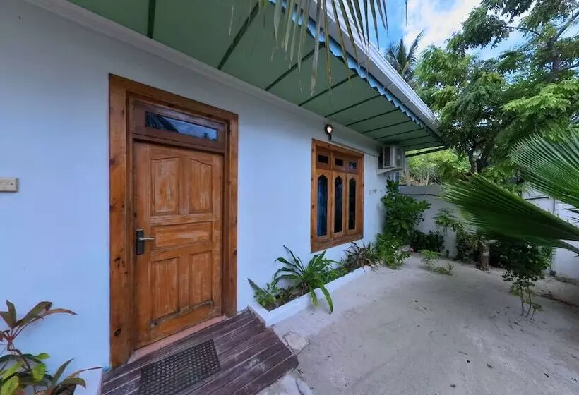 پانسیون Saima Guesthouse