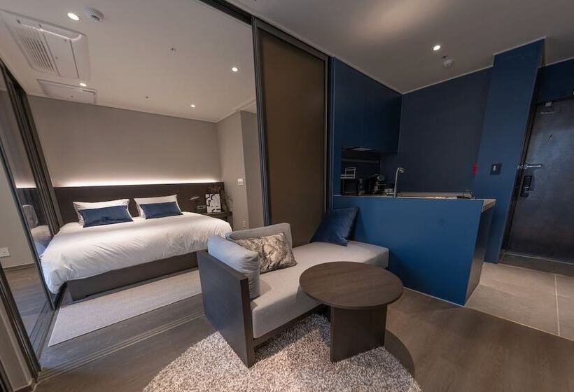 Hotel Homes Stay Myeongdong