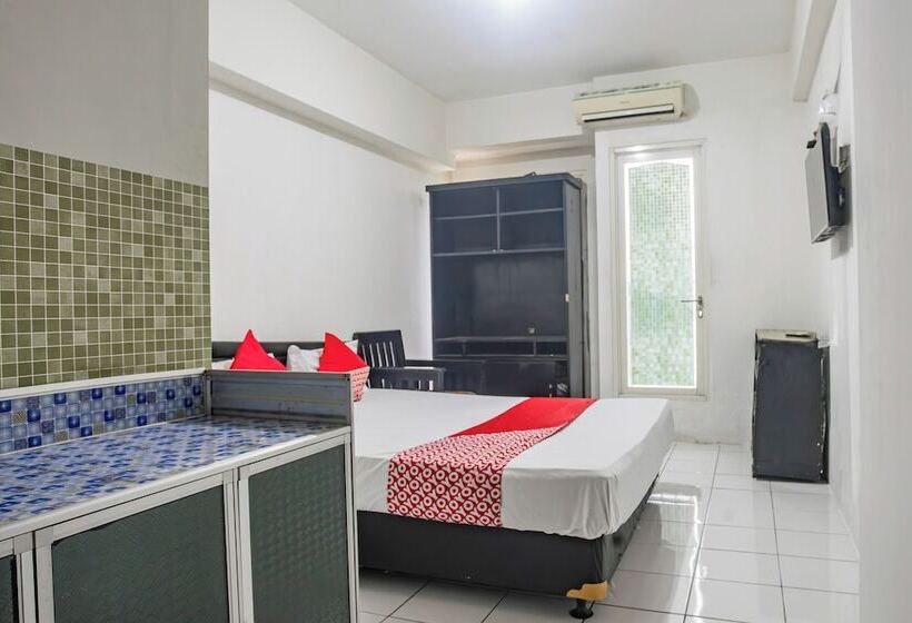 فندق Oyo 94083 Apartemen Podomoro Golf View Victory Rooms