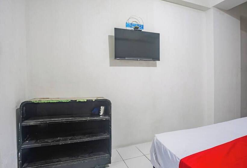 فندق Oyo 94083 Apartemen Podomoro Golf View Victory Rooms