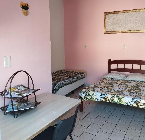 پانسیون Suite Penha Sc