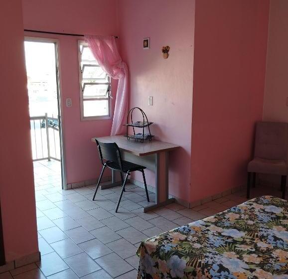 پانسیون Suite Penha Sc