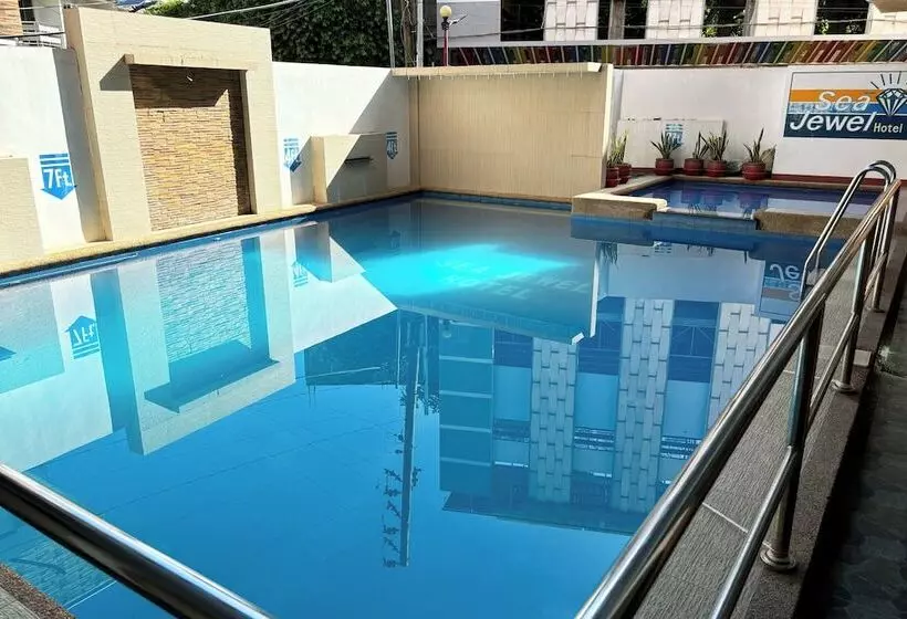 Sea Jewel Hotel Puerto Galera Powered By Cocotel