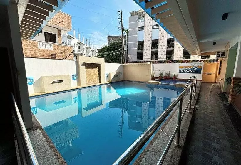 Sea Jewel Hotel Puerto Galera Powered By Cocotel