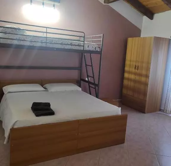 Retkeilymaja La Locanda Del Maggiociondolo