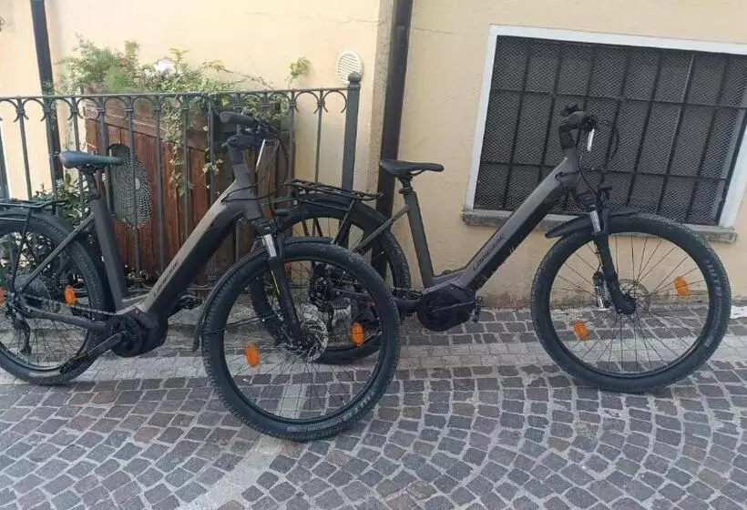 Aamiaismajoitus (B&B) Bed&bike Zio Paolino