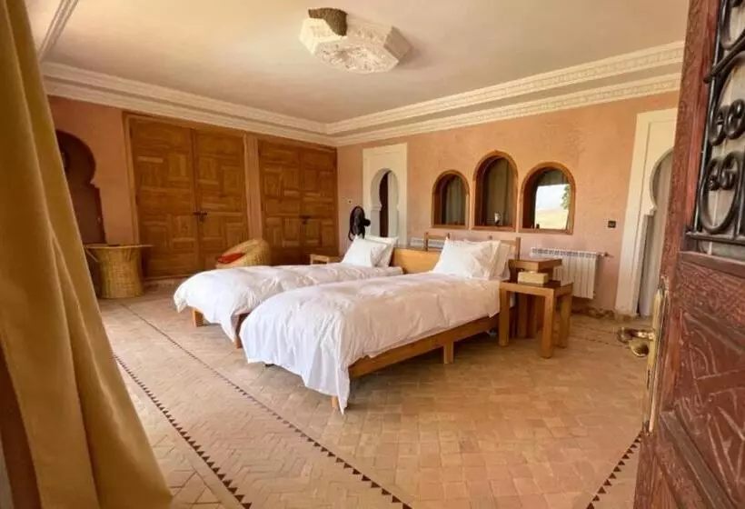 Hotelli Les Dunes De Guemassa