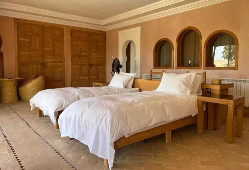 Hotelli Les Dunes De Guemassa