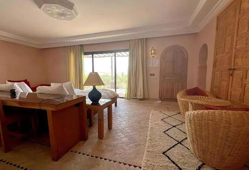 Hotelli Les Dunes De Guemassa