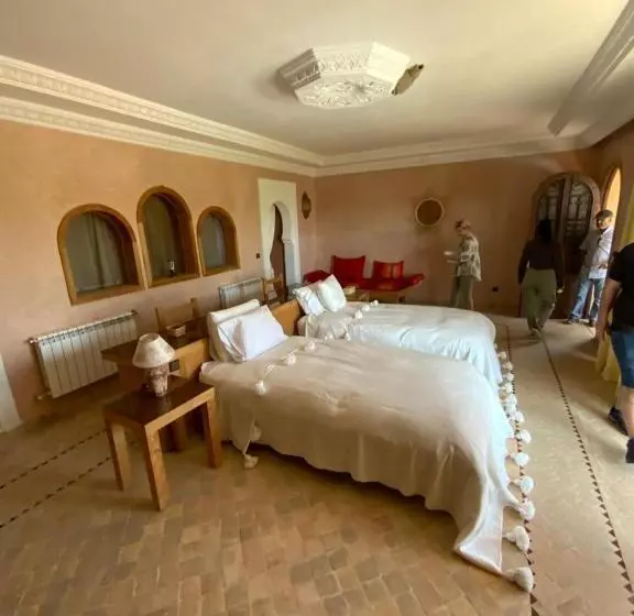 Hotelli Les Dunes De Guemassa