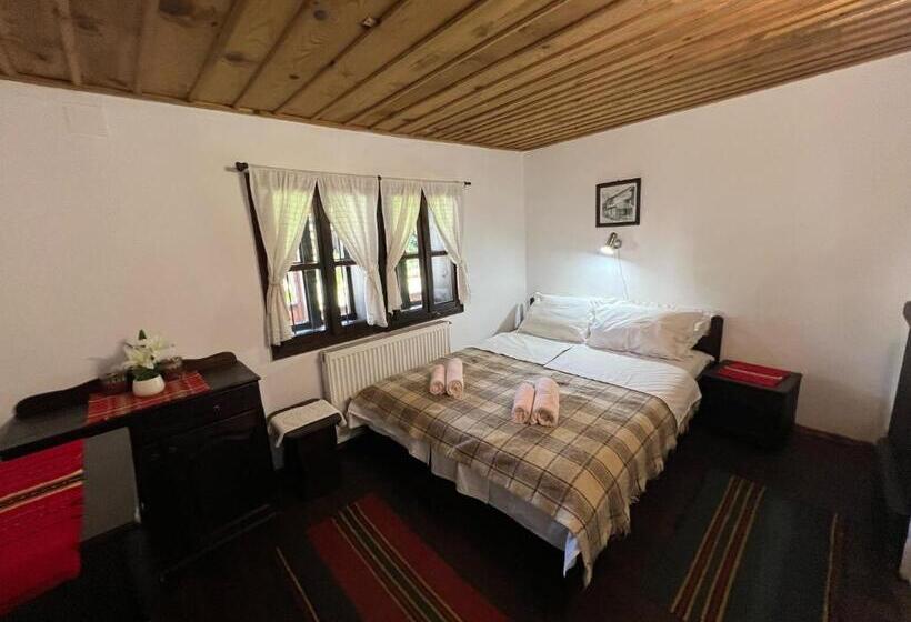 פנסיון хаджидимовата къща