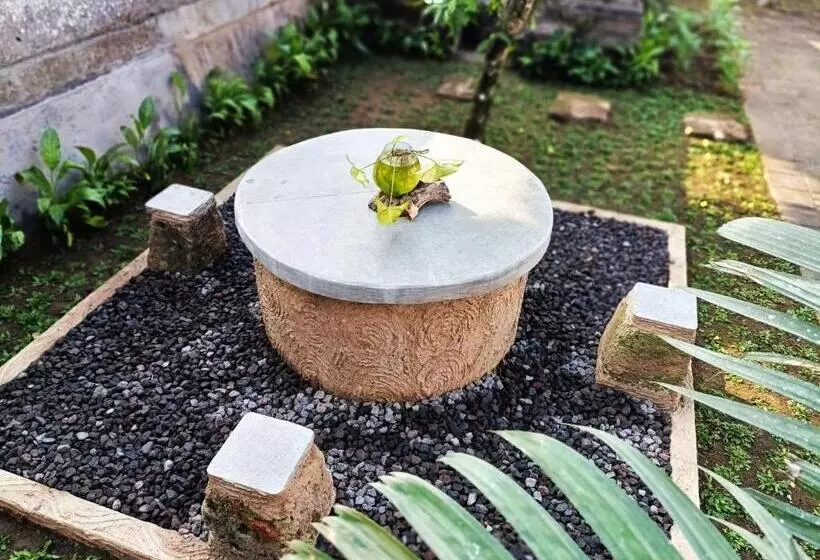 Majatalo Ambara Guest House