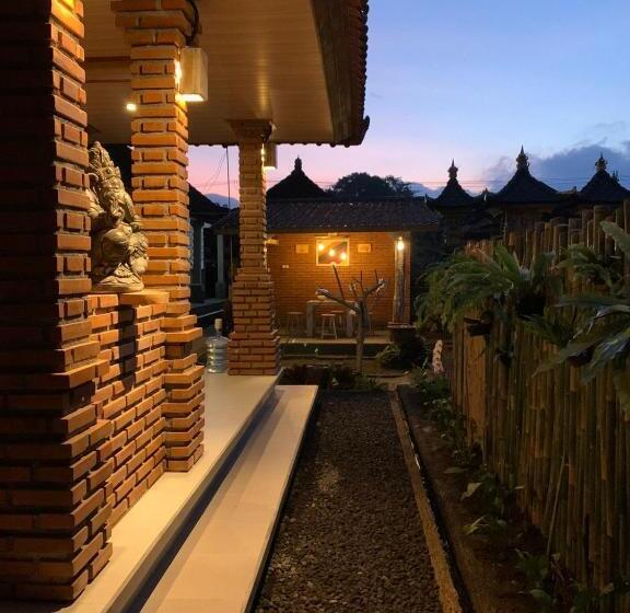 פנסיון Ambara Guest House