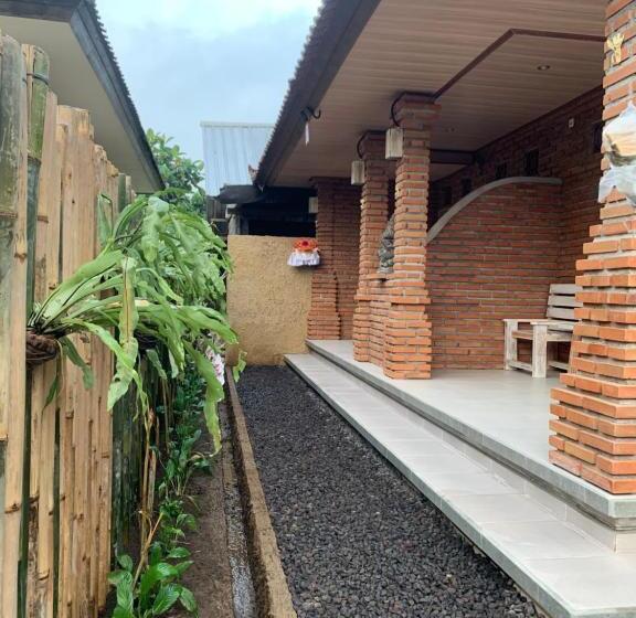 פנסיון Ambara Guest House