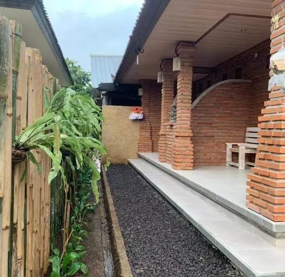 Majatalo Ambara Guest House