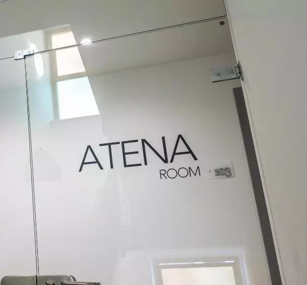 Majatalo Atena Room