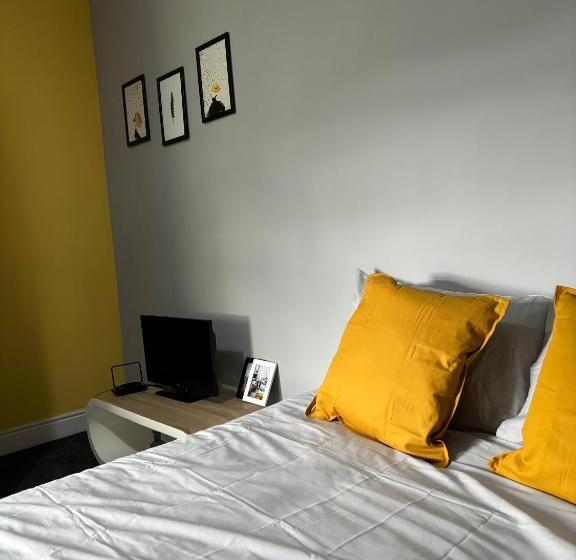 بنسيون Croft House