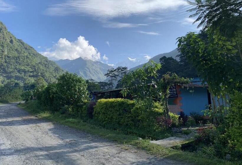 پانسیون Hilton Annapurna Garden